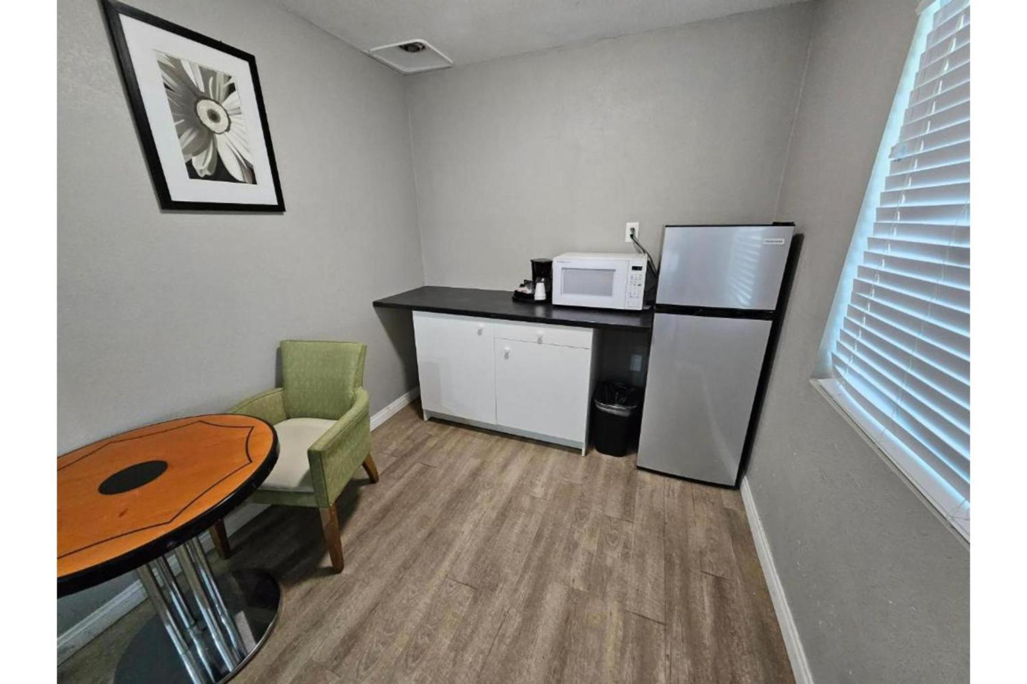 Hotel Ridgecrest An Extended Stay Studio エクステリア 写真